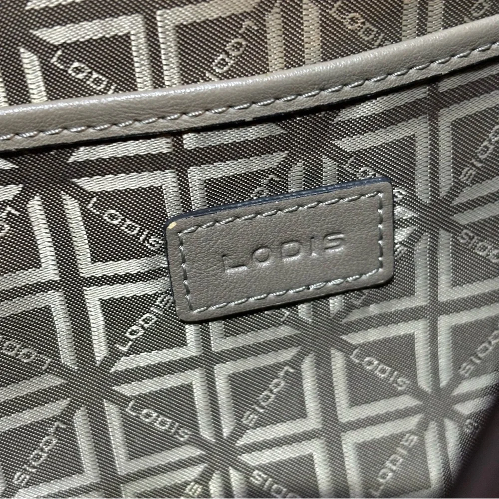 LODIS Blair Bailey Crossbody Bag